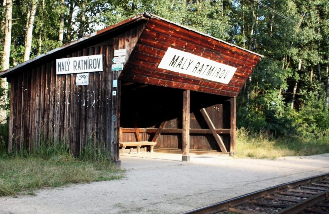 Chatovy Tabor Maly Ratmirov Exterior foto